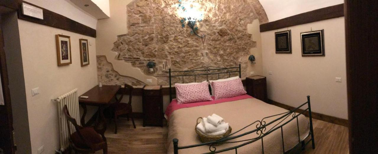Le Prigioni Del Palazzo B&B Sora Buitenkant foto