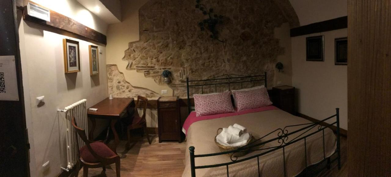 Le Prigioni Del Palazzo B&B Sora Buitenkant foto
