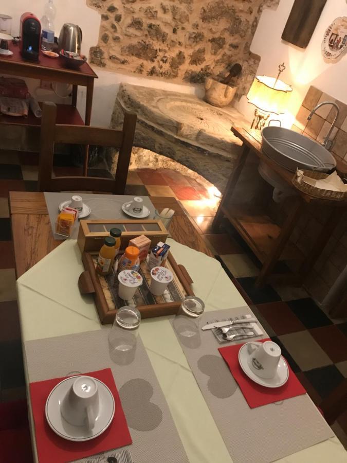 Le Prigioni Del Palazzo B&B Sora Buitenkant foto