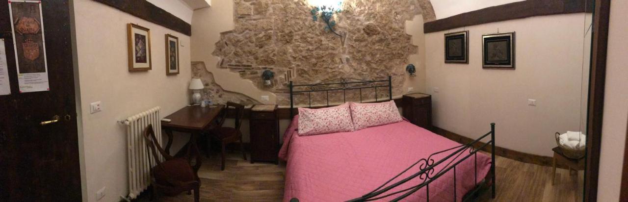 Le Prigioni Del Palazzo B&B Sora Buitenkant foto