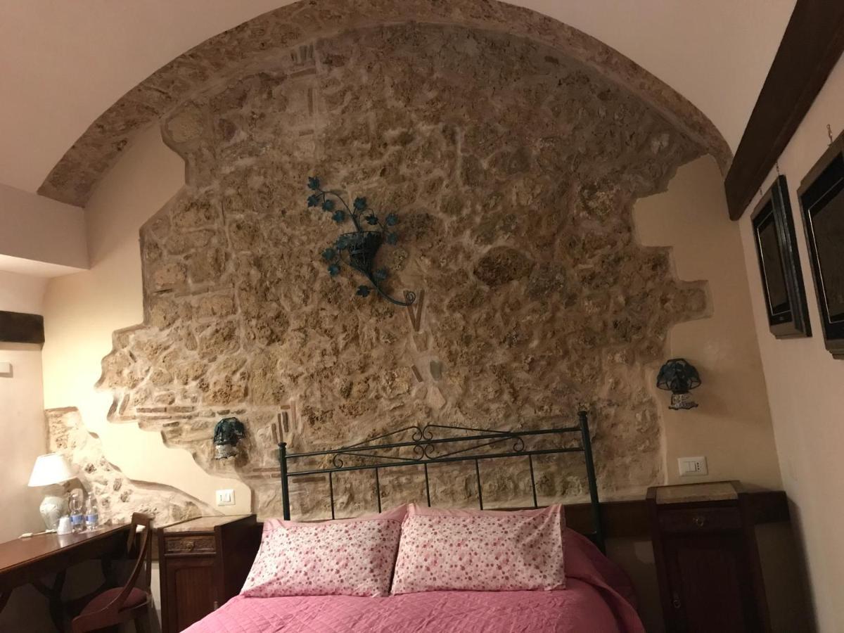 Le Prigioni Del Palazzo B&B Sora Buitenkant foto