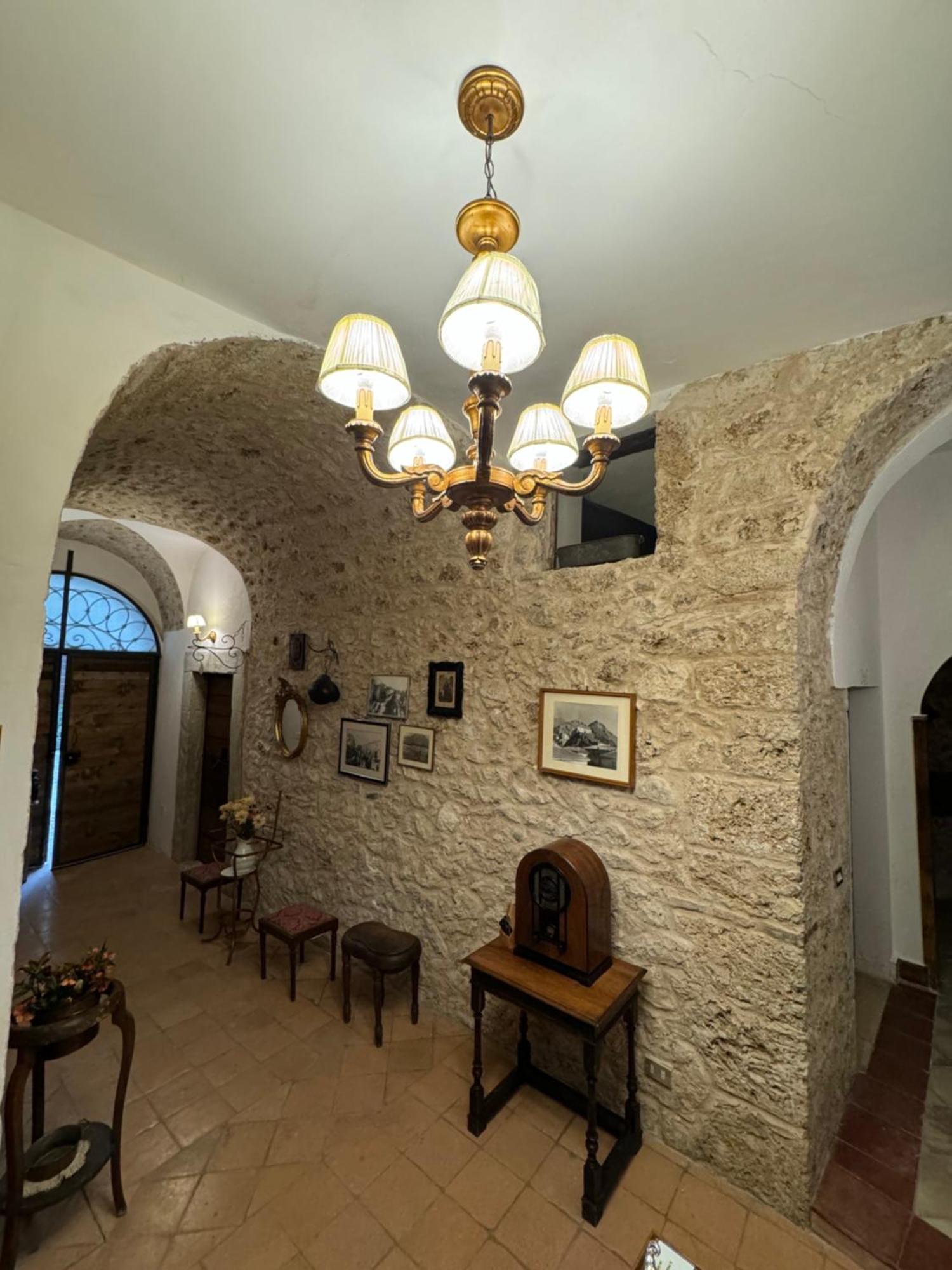 Le Prigioni Del Palazzo B&B Sora Buitenkant foto