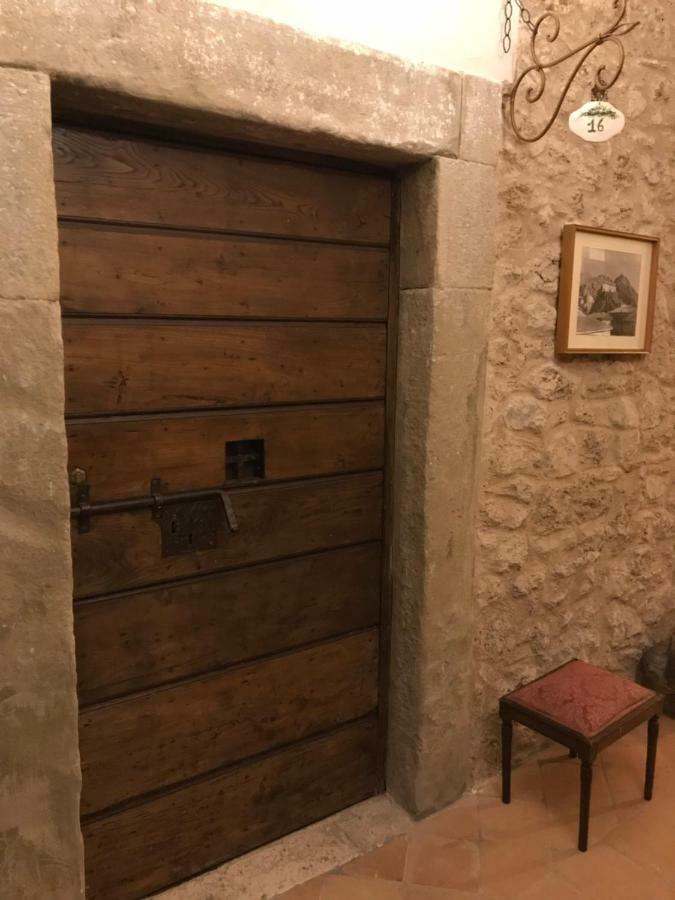 Le Prigioni Del Palazzo B&B Sora Buitenkant foto